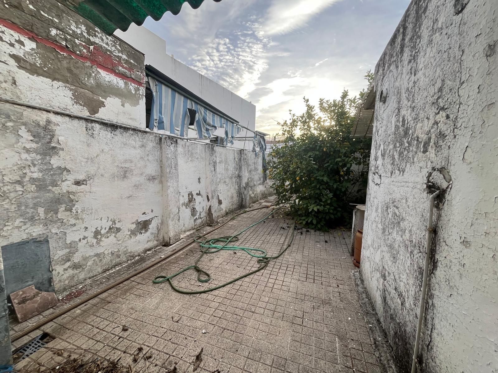 Vista exterior de Casa o xalet en venda en Mairena del Aljarafe