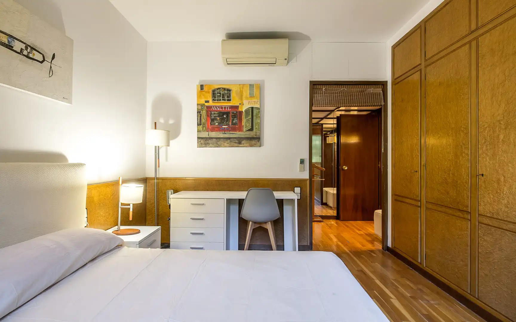 Bedroom of Flat for rent in Barcelona  with Air Conditioner, Heating and Terrace