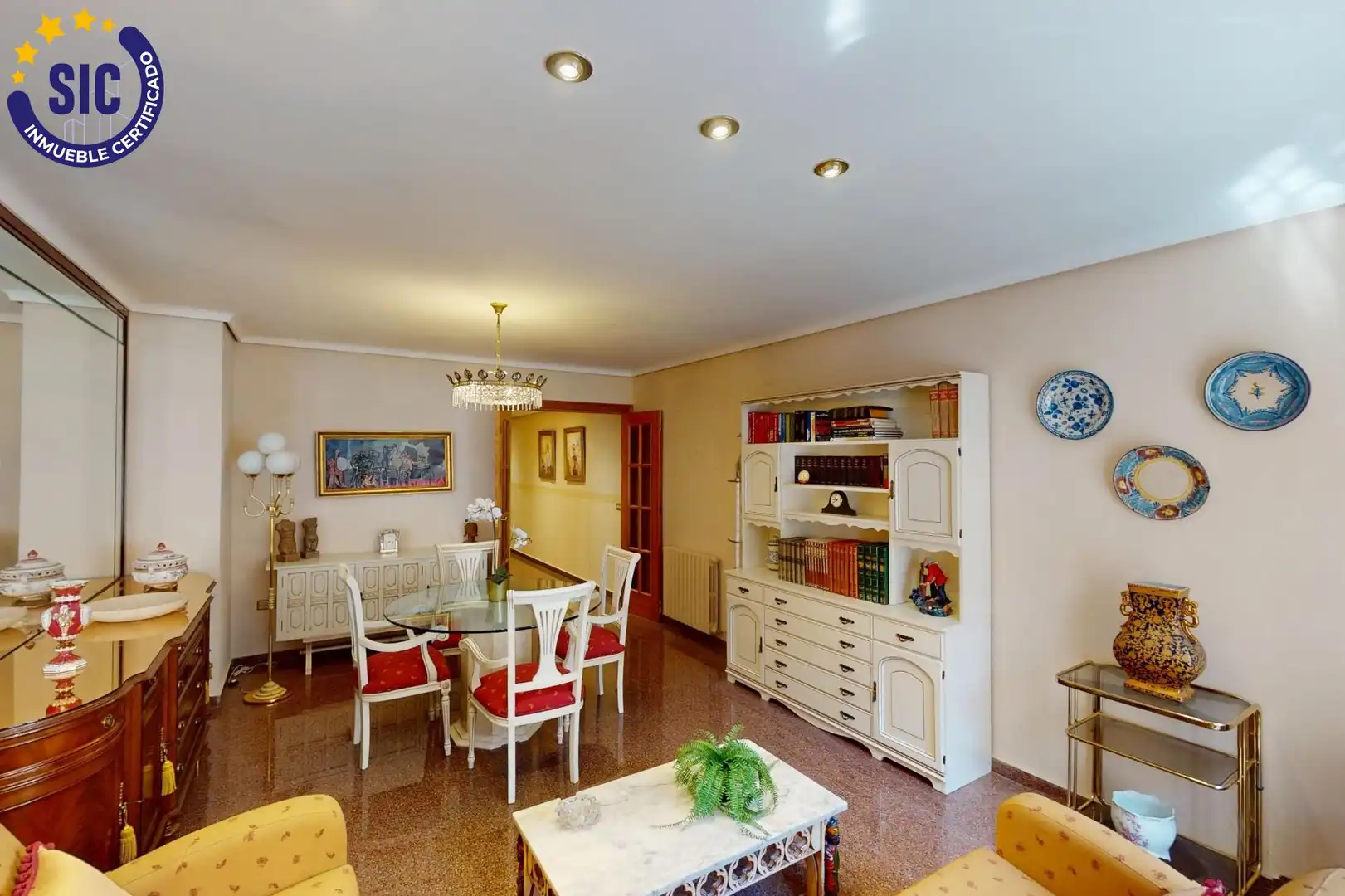 Sala de estar de Piso en venta en Castellón de la Plana / Castelló de la Plana con Calefacción, Trastero y Amueblado