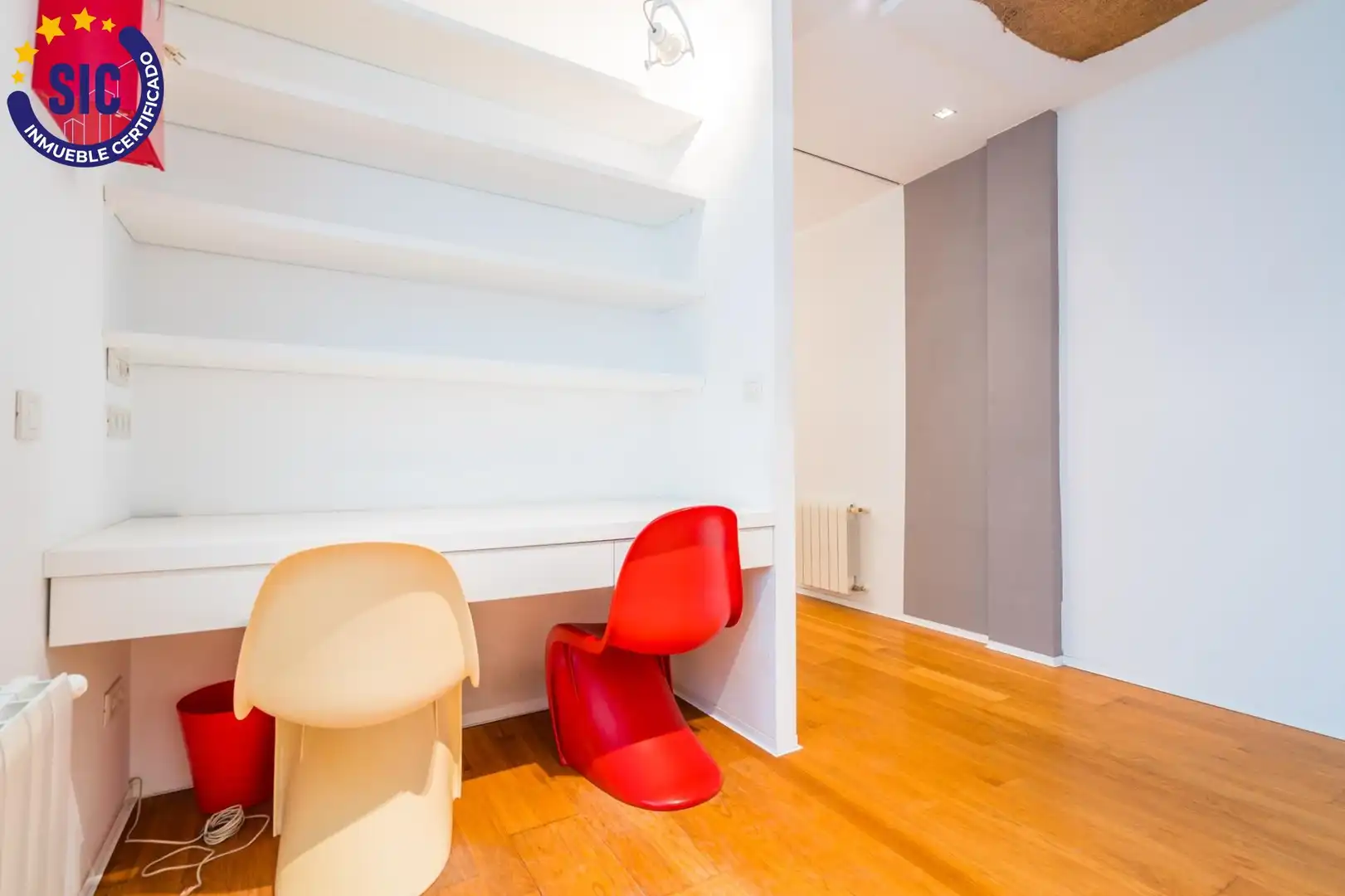 Piso en venta en Valencia con Calefacción y Parquet