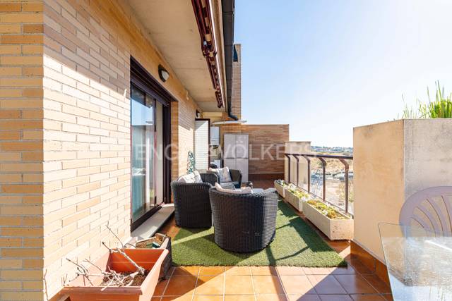 Ático en Venta en Viñas Viejas