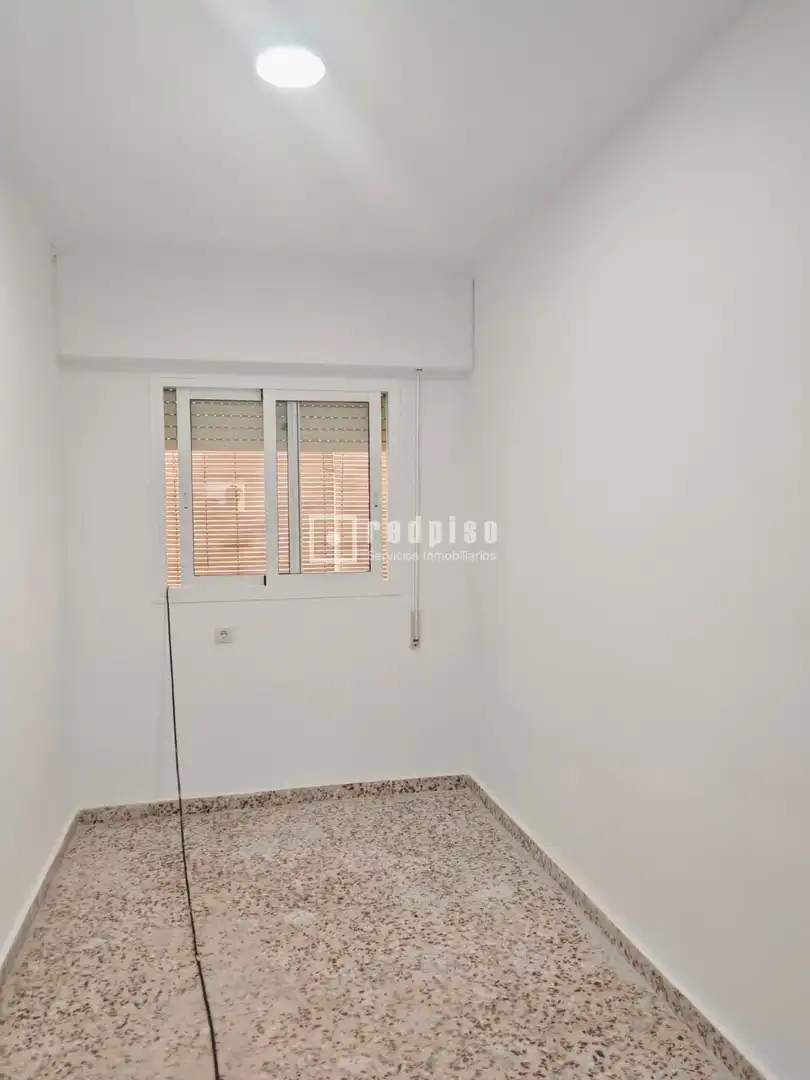 Habitación de Piso en venta en Alcantarilla con Calefacción