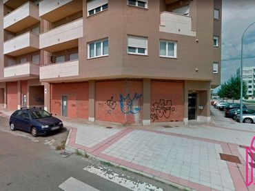 Local comercial en venda a Antonio Gamoneda