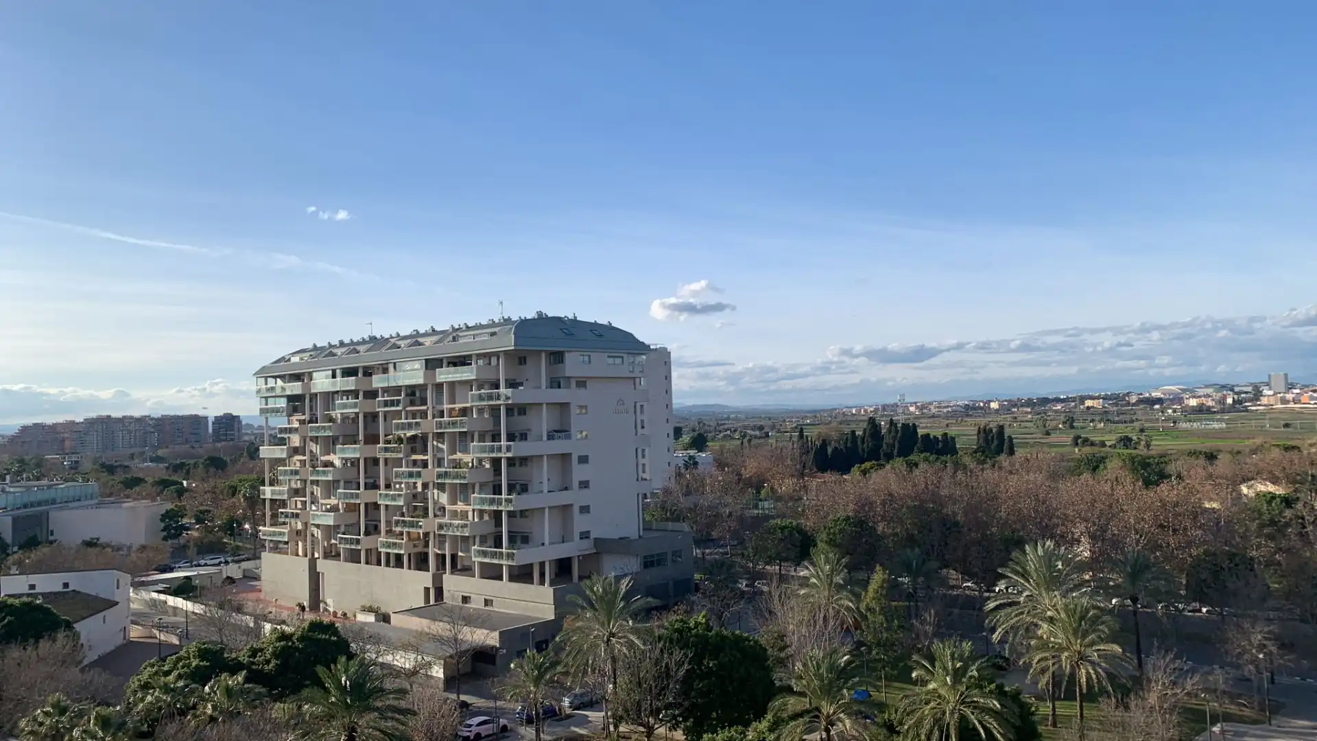 Vista exterior de Ático en venta en Valencia con Aire acondicionado, Calefacción y Jardín privado