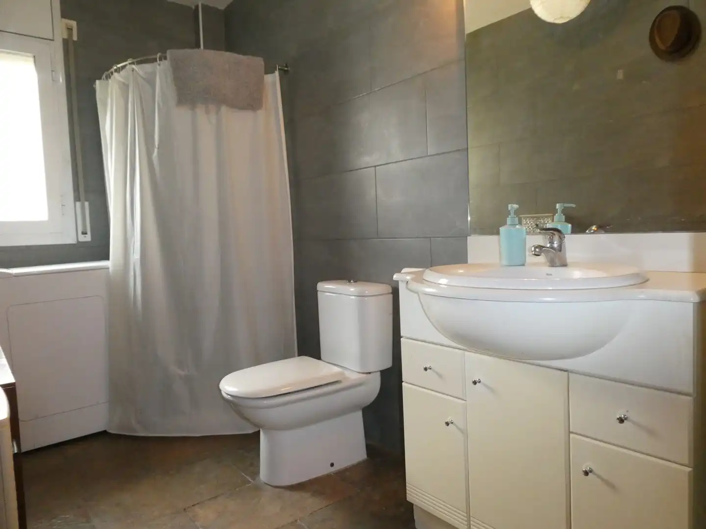 Bathroom of Ground floor for sale in Montesquiu  with Heating