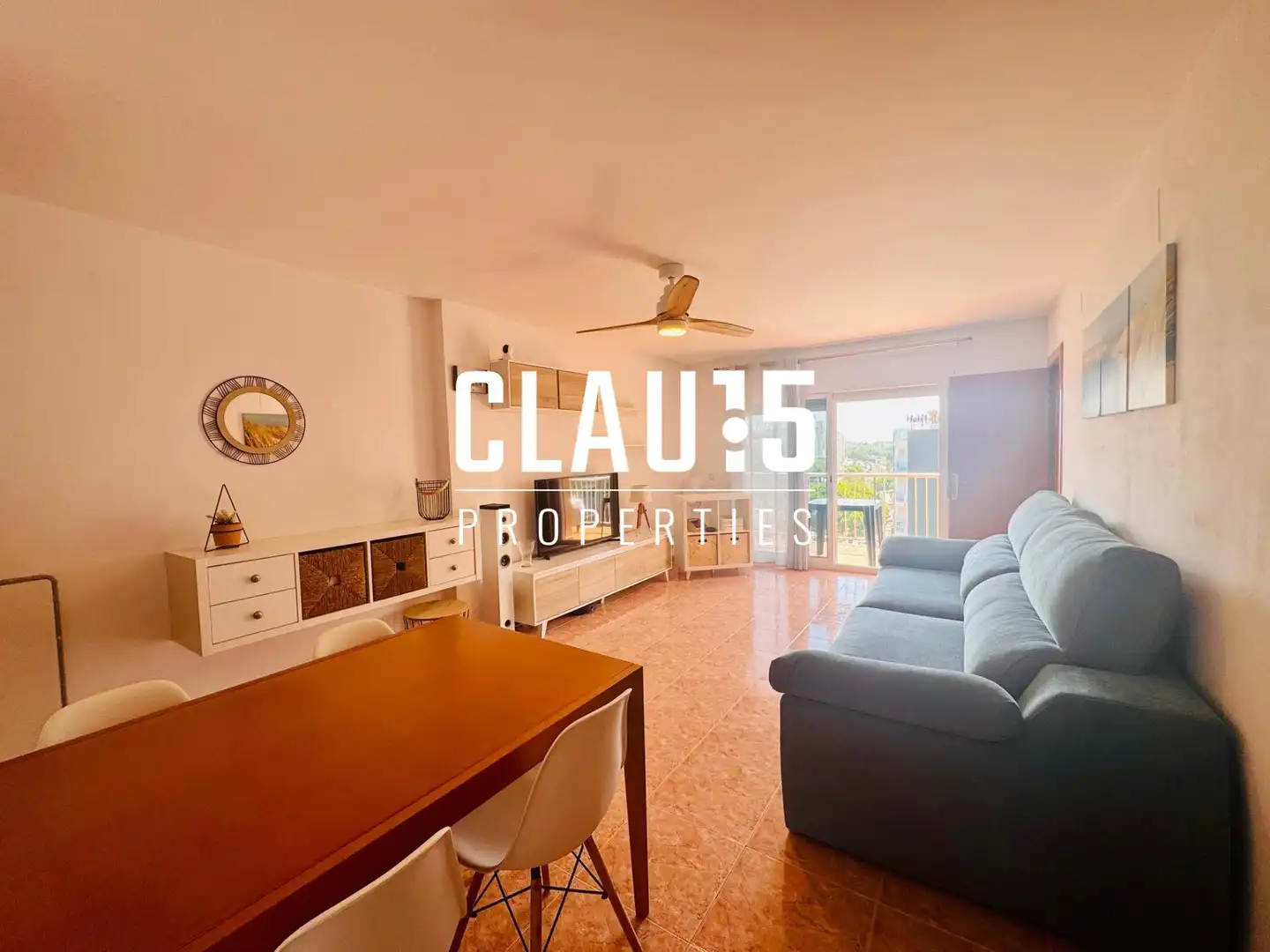 Vista exterior de Piso en venta en Malgrat de Mar con Balcón y Piscina comunitaria