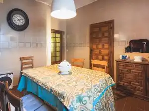 Menjador de Finca rústica en venda en Badajoz amb Jardí privat, Terrassa i Piscina