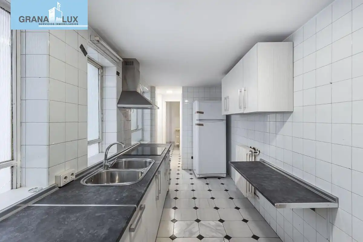 Piso con ascensor en venta en Calle de María Luisa de Dios, imagen 13