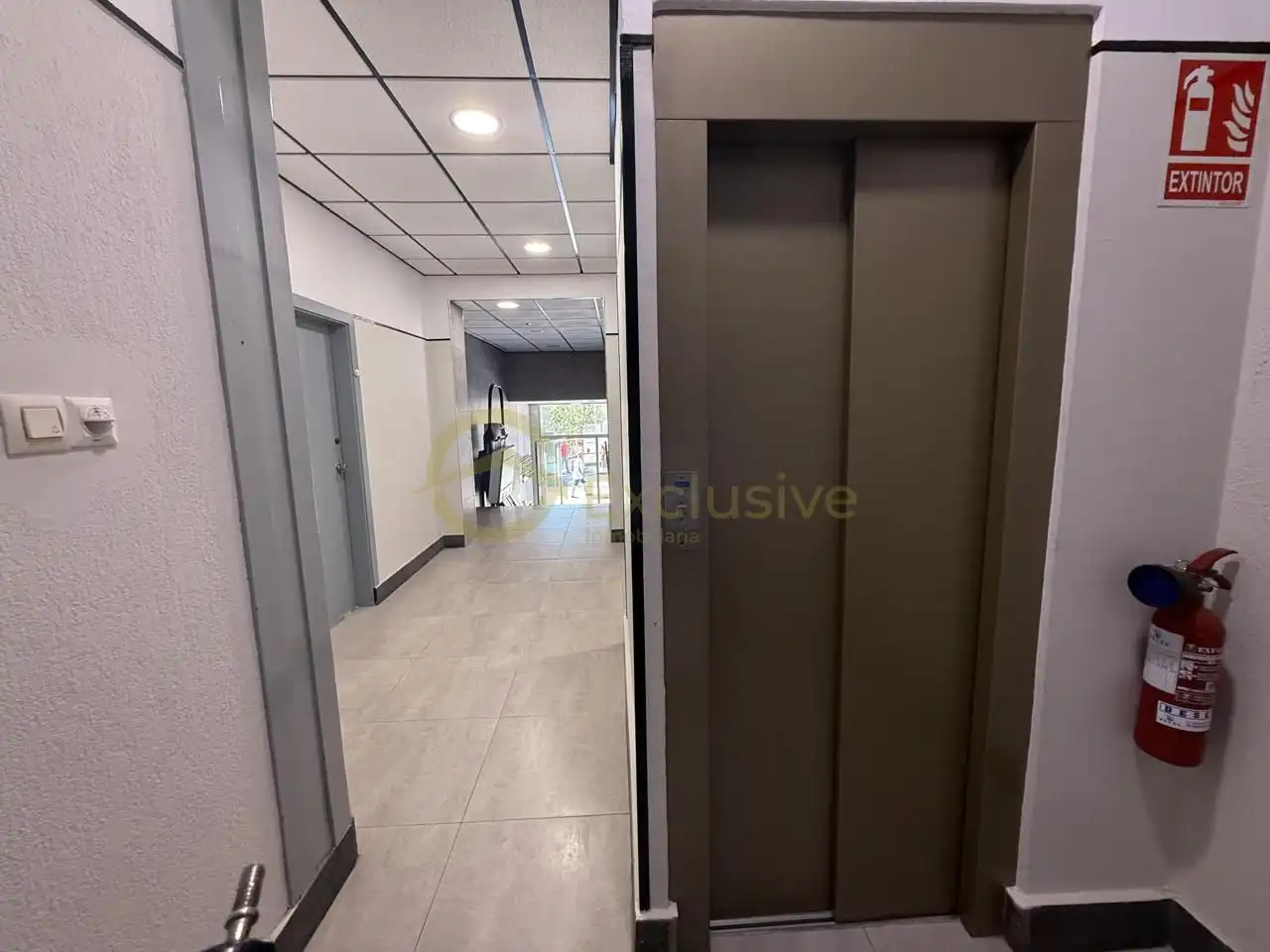 Pis en venda en Avilés amb Traster
