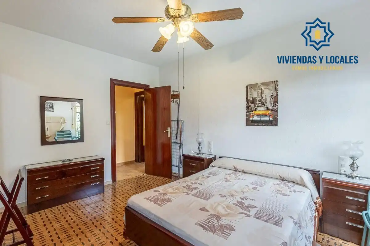 Casa con terrazza in vendita a Avenida HUETOR VEGA, imagen 16