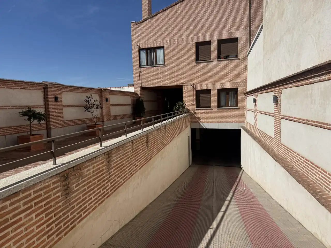 Parking à louer à Calle de la Libertad, imagen 4