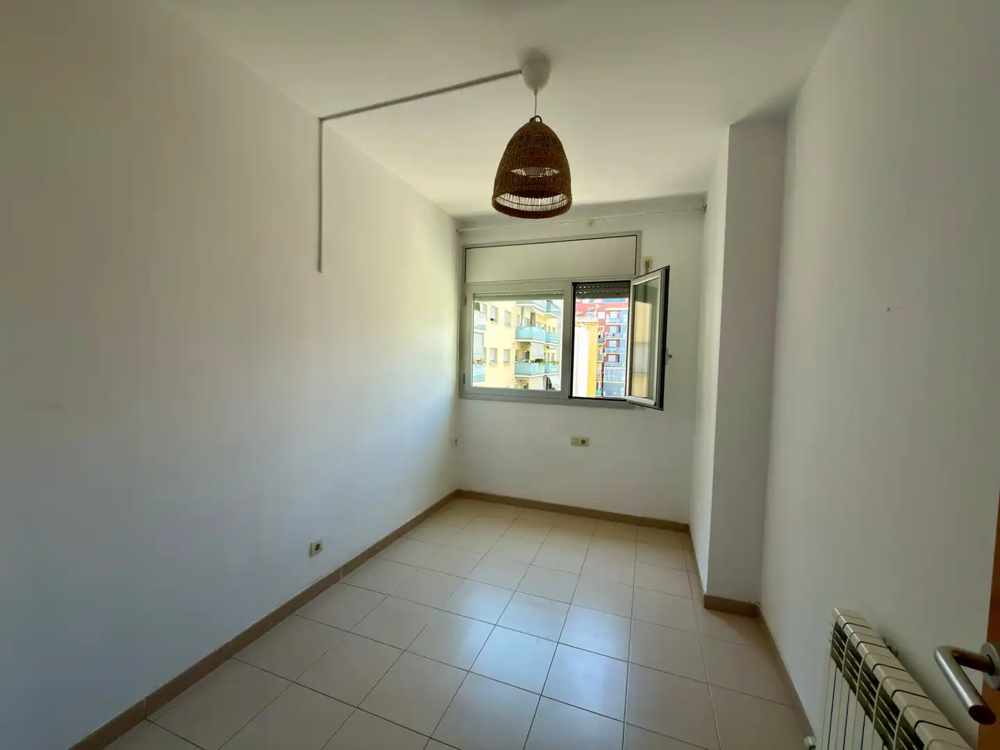 Piso con ascensor en venta en Carrer de Fluvià, imagen 27