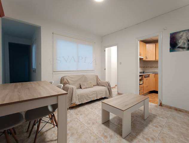 Piso en Alquiler en Campoamor