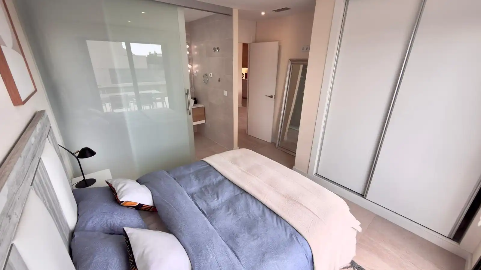 Casa o chalet de alquiler en Calle Londres, 9, Golf Bahía