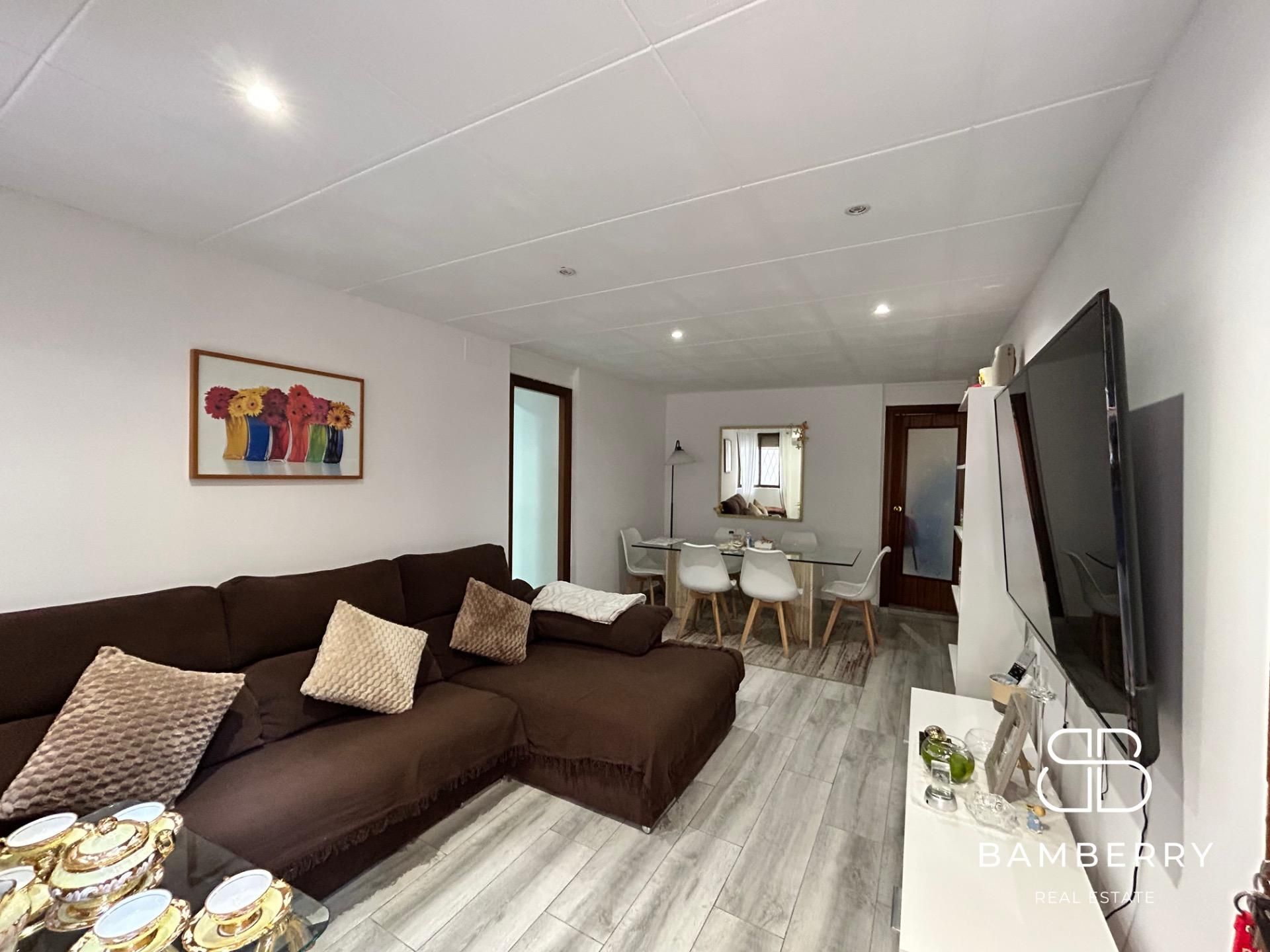 Sala d'estar de Pis en venda en Castelldefels amb Terrassa i Balcó