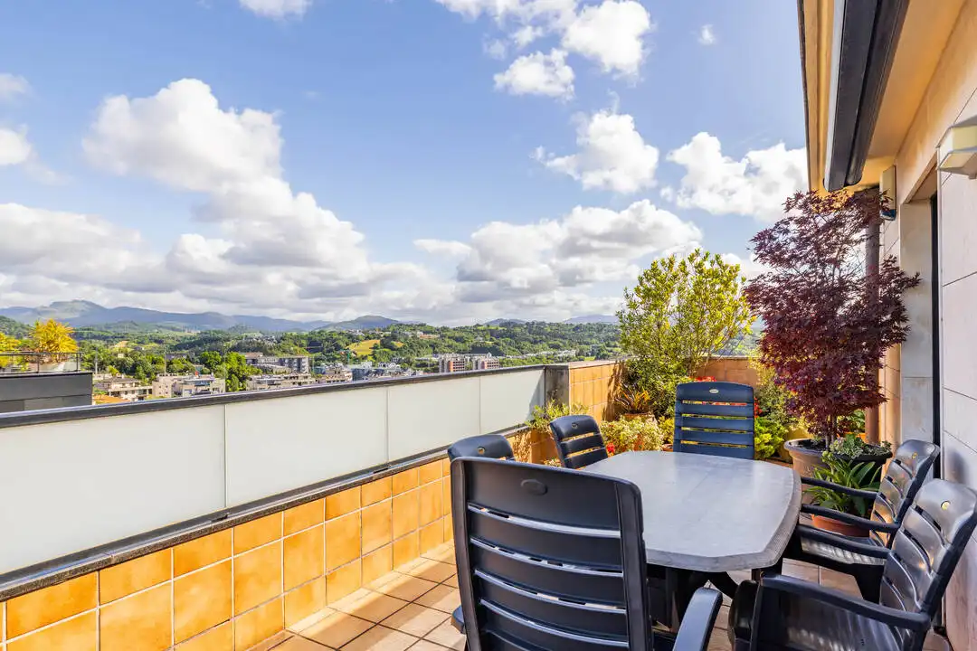 Terrassa de Àtic de lloguer en Donostia - San Sebastián  amb Aire condicionat, Calefacció i Terrassa