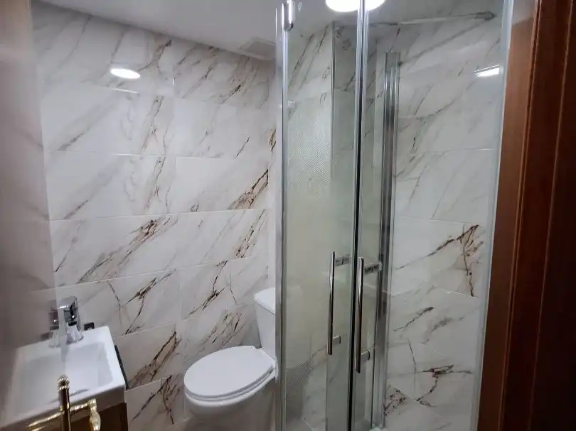 Bathroom of Flat for sale in Oeste