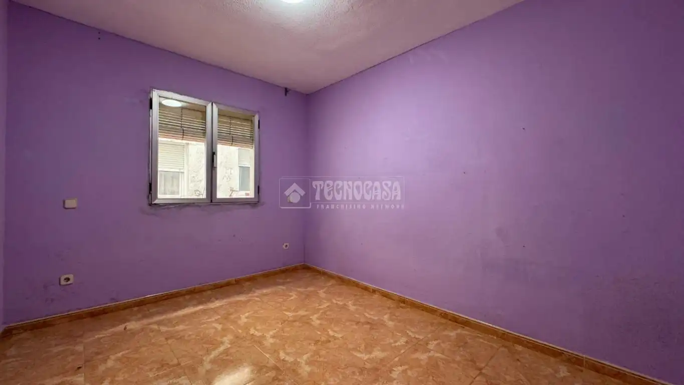 Habitación de Piso en venta en Madrid con Aire acondicionado