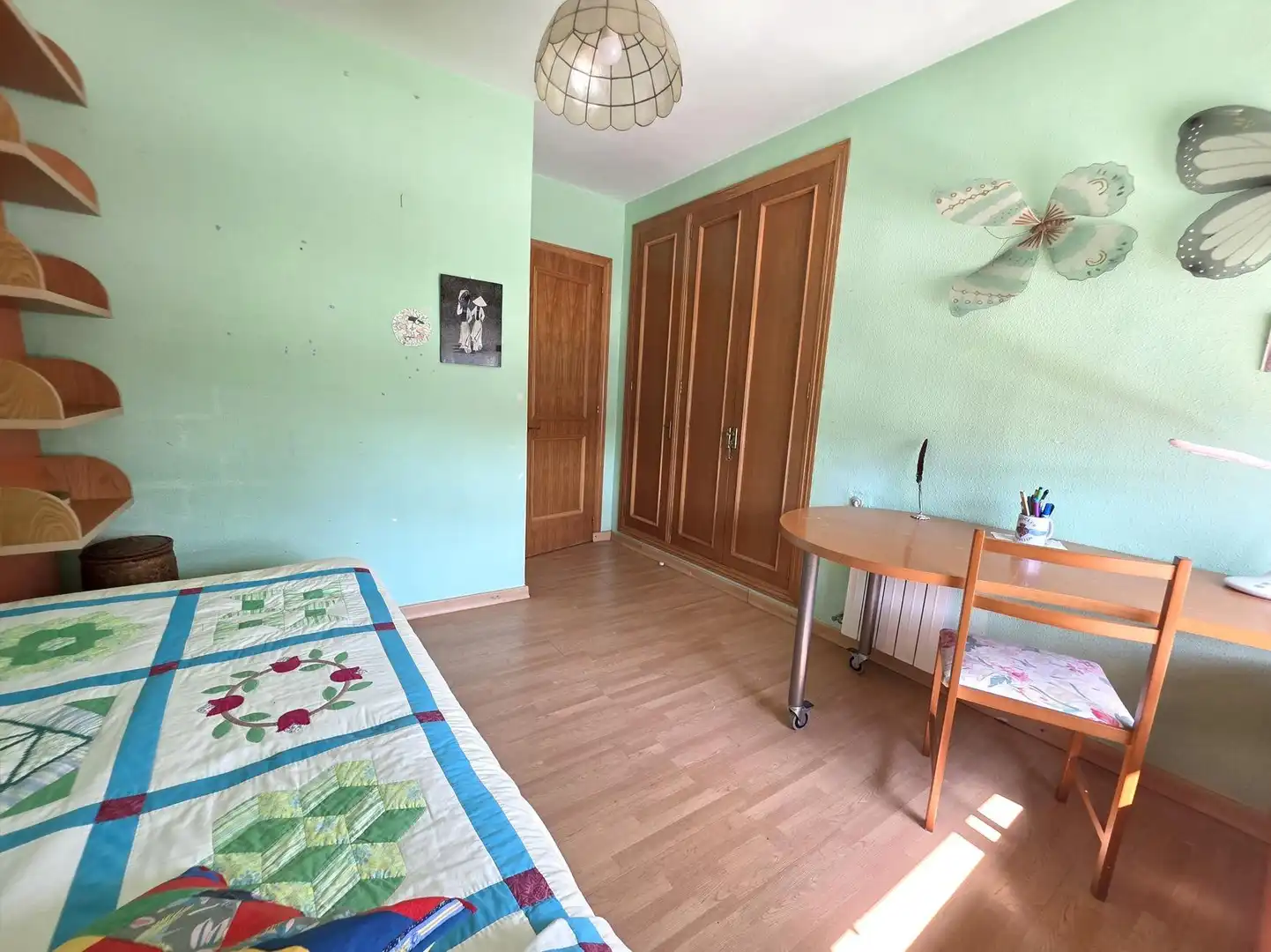 Habitación de Piso en venta en Castellón de la Plana / Castelló de la Plana con Calefacción, Jardín privado y Trastero