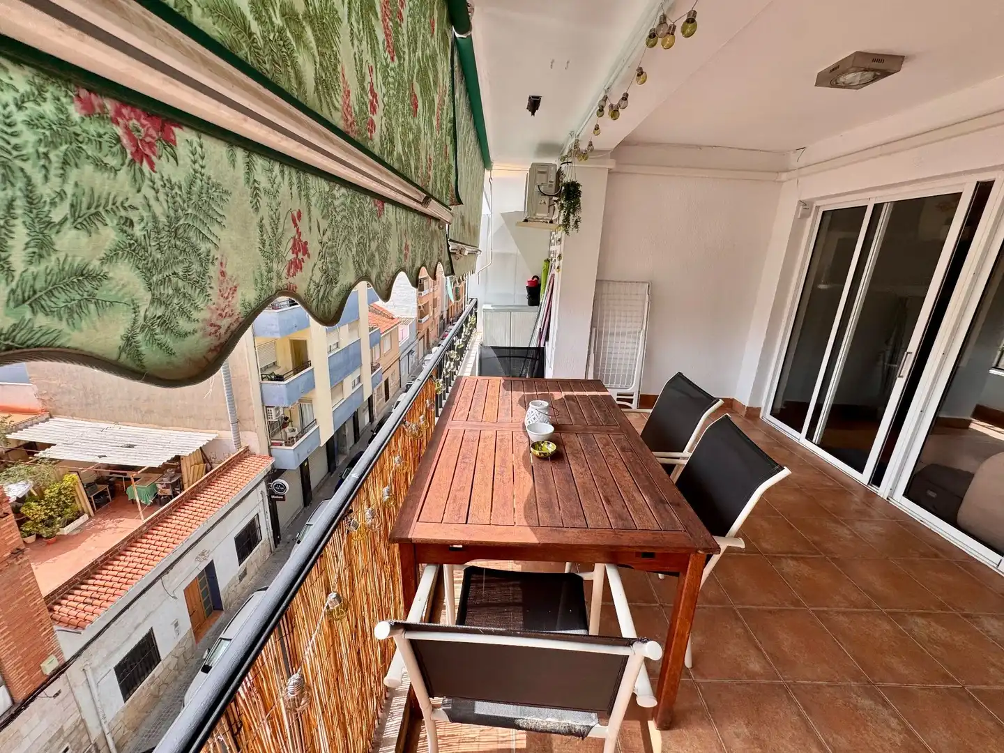 Terraza de Apartamento en venta en Sagunto / Sagunt con Aire acondicionado