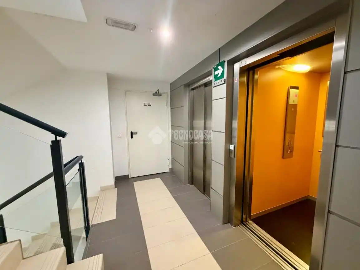 Pis amb ascensor en venda a Ayuntamiento - Avenida Siglo XXI, imagen 2