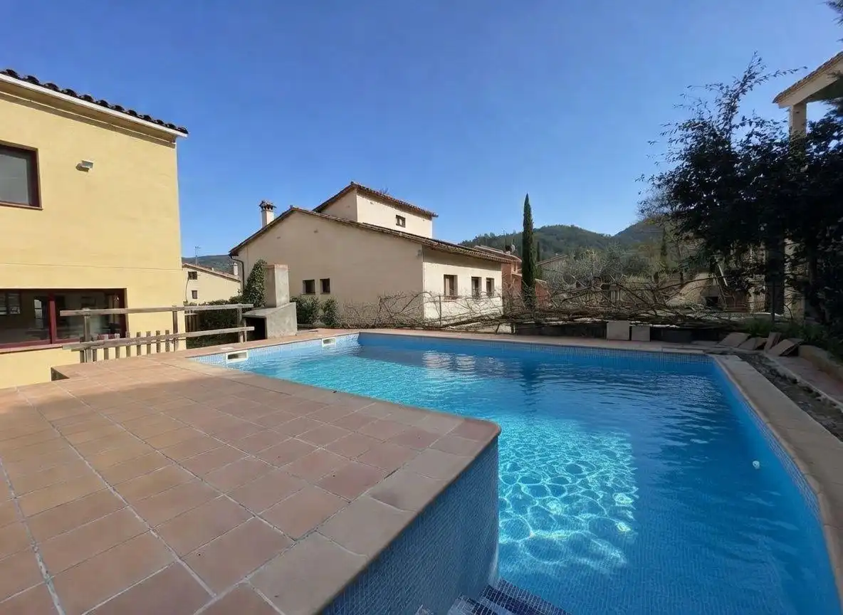 Vista exterior de Casa o chalet en venta en Sant Llorenç de la Muga con Calefacción, Jardín privado y Terraza