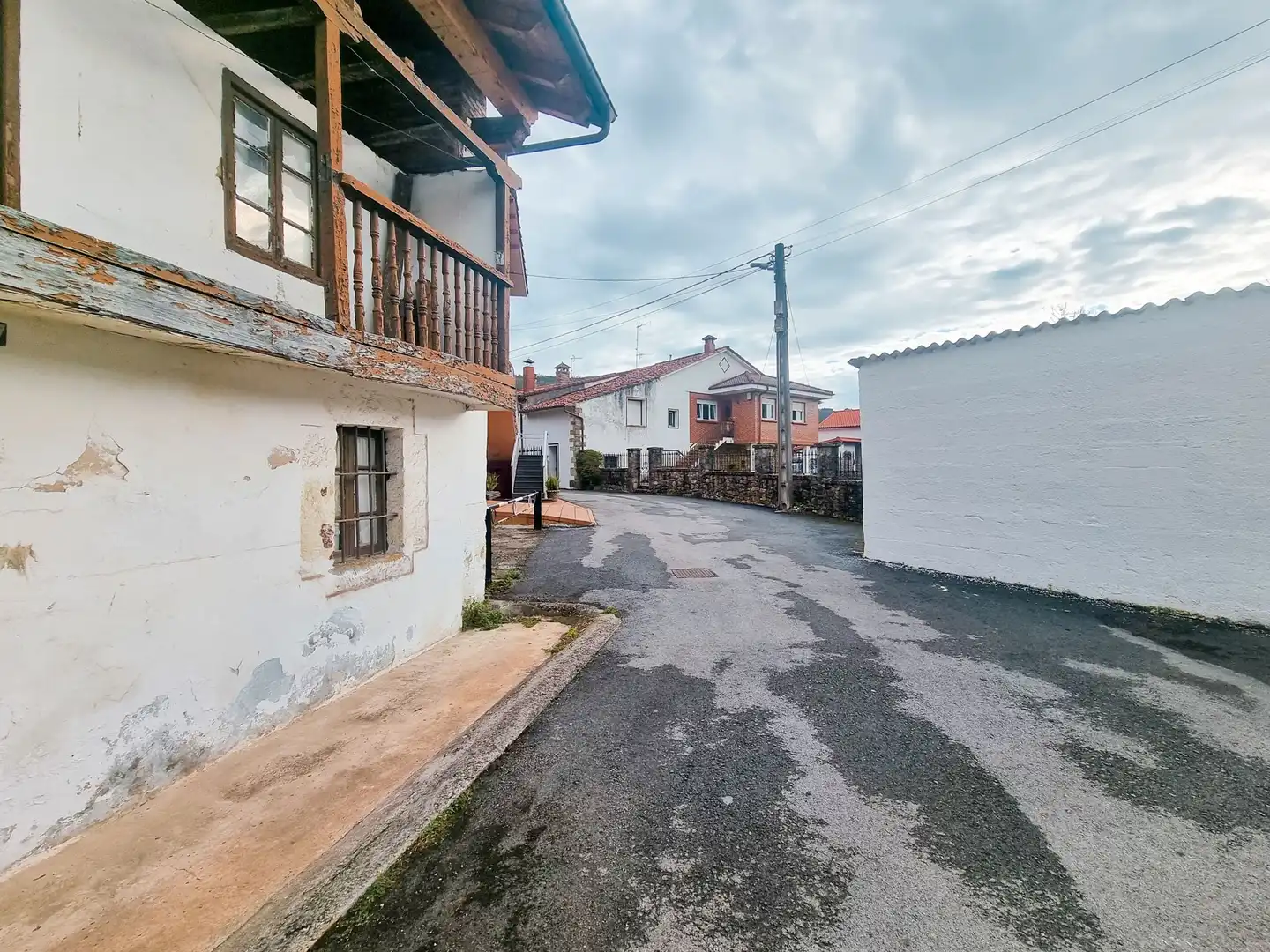 Exterior view of Houses for sale in Castañeda  with Private garden