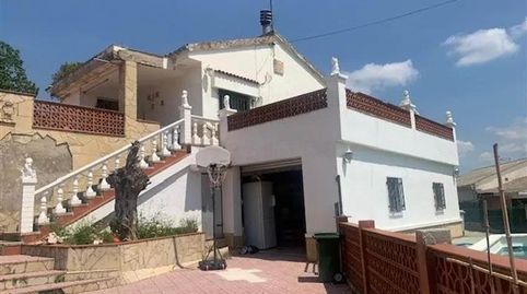 SE VENDE CASA OKUPADA en Segarra 10 de Vacarisses Barcelona.