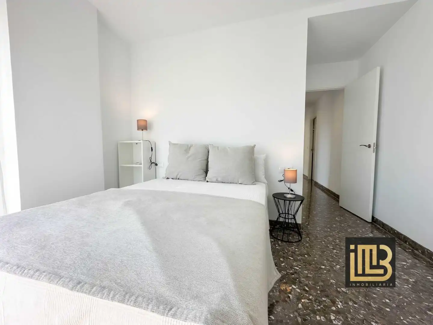 Habitación de Piso de alquiler en Málaga con Aire acondicionado, Trastero y Amueblado
