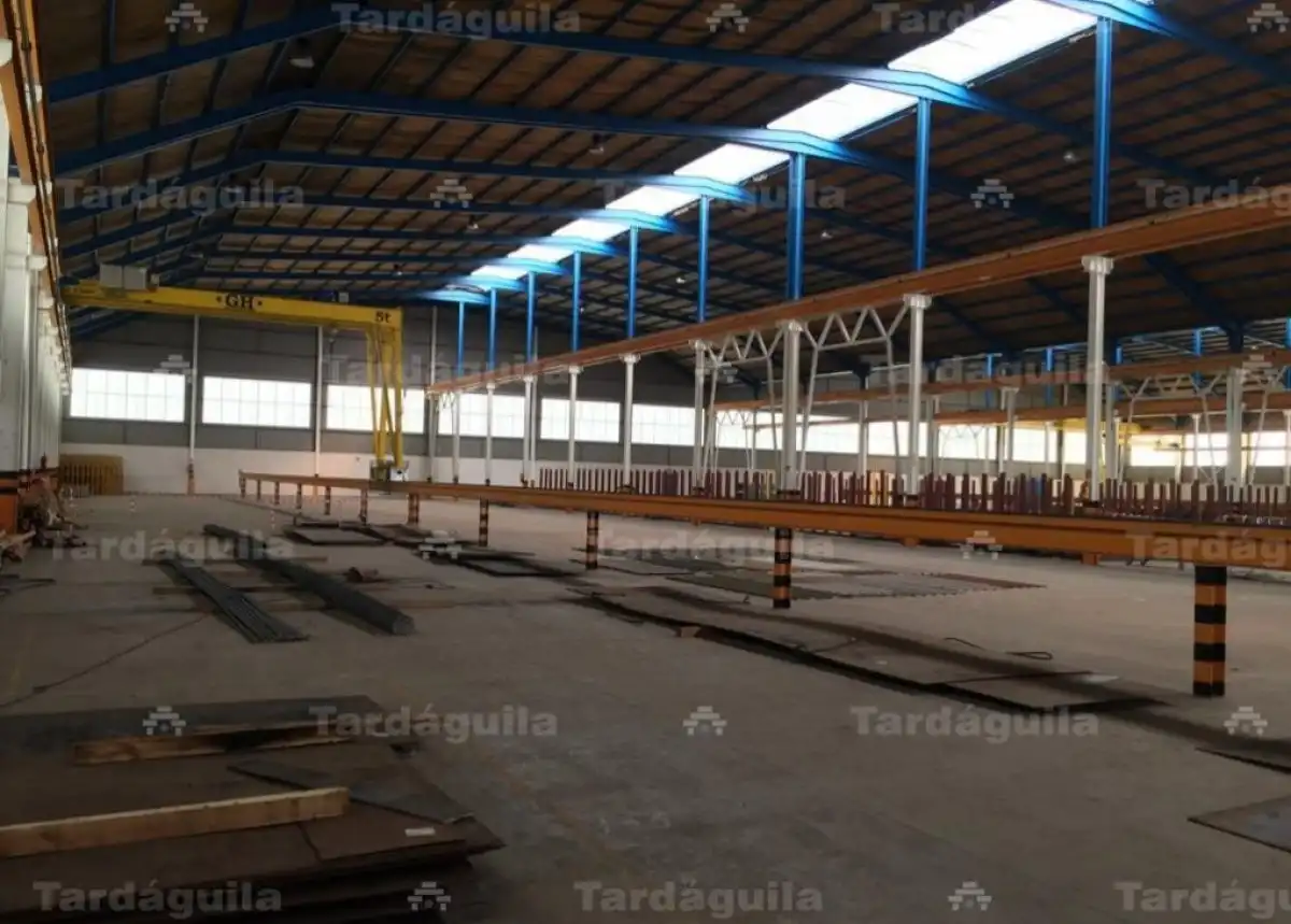 Fabrikhallen zum Verkauf in Castellanos de Moriscos