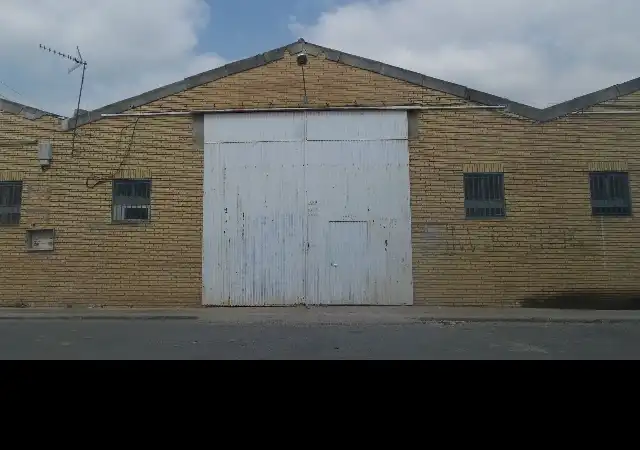 Industrial building for sale in Valencina de la Concepción, imagen 2