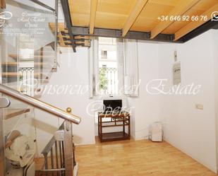 Flat for sale in  Madrid Capital  with Heating, Balcony and Alarm