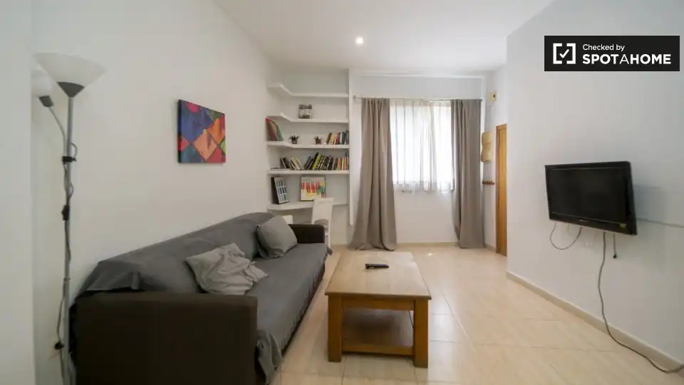 Appartamento con terrazza in affitto a L'Eixample, imagen 10