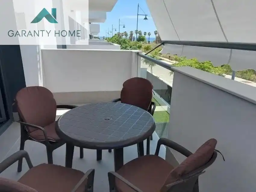 Terraza de Piso de alquiler en Vélez-Málaga con Aire acondicionado, Jardín privado y Terraza