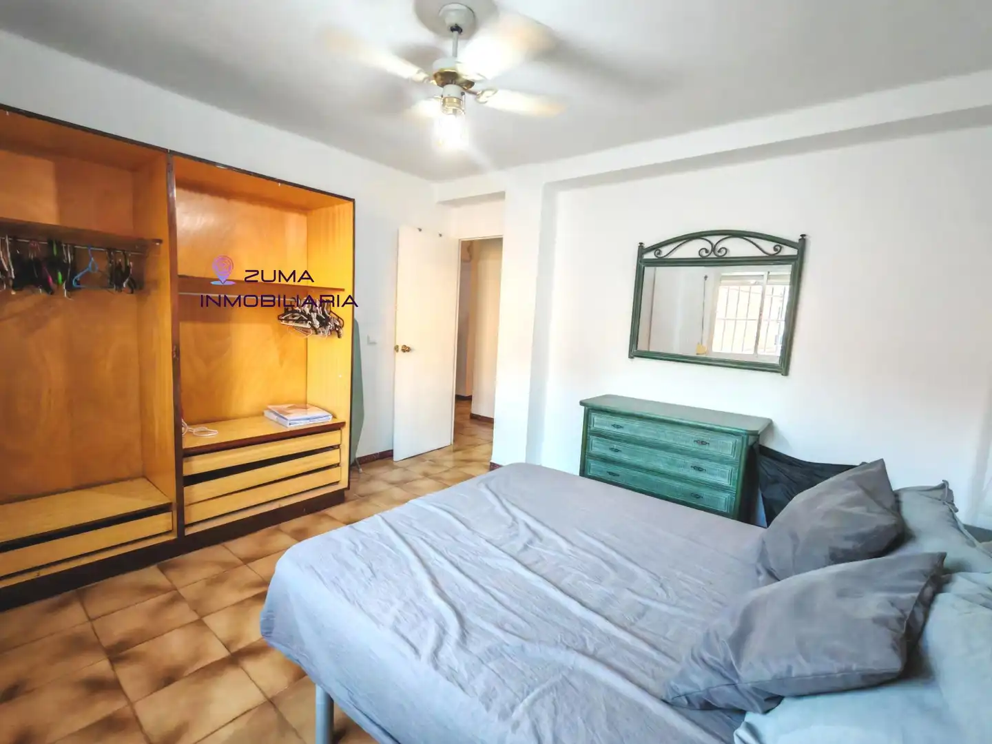 Bedroom of Flat for rent in Málaga  with Air Conditioner, Terrace and Furnished