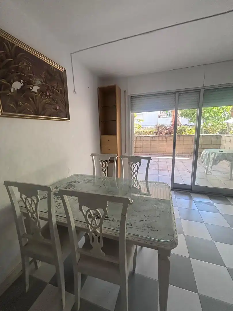 Comedor de Planta baja en venta en Salou con Amueblado y Piscina comunitaria