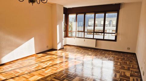 Photo 3 of Flat for rent in N/a, El Bibio - Parque, Gijón