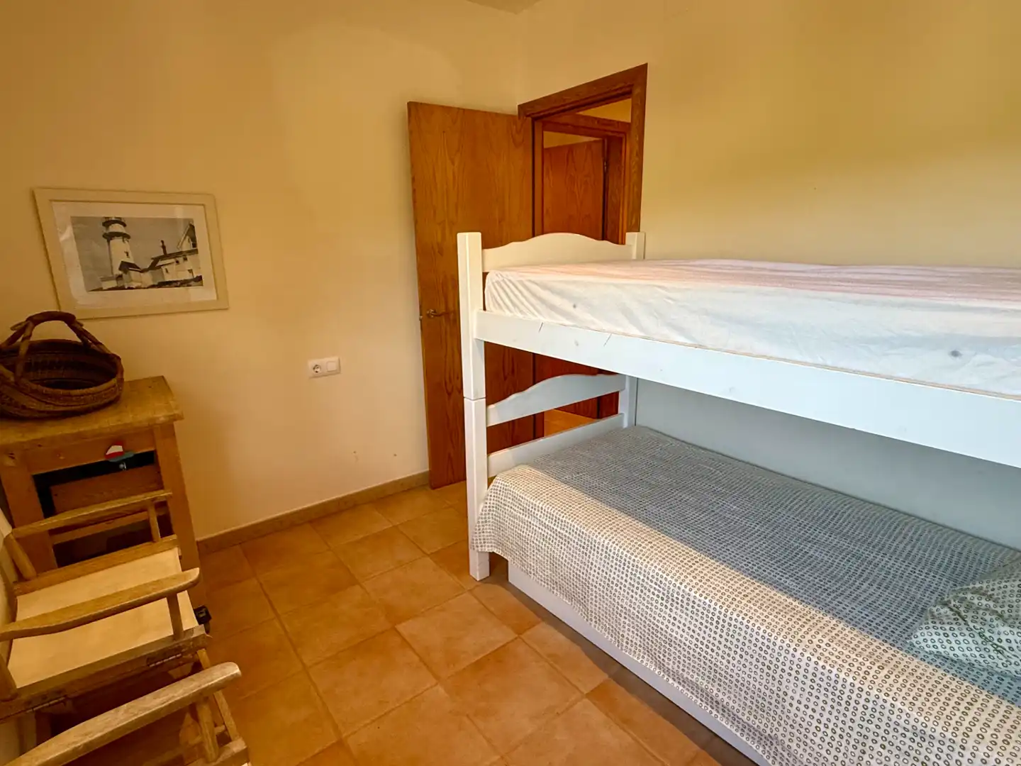 Schlafzimmer von Wohnungen zum Verkauf in Palafrugell mit Klimaanlage, Terrasse und Gemeinschaftspool