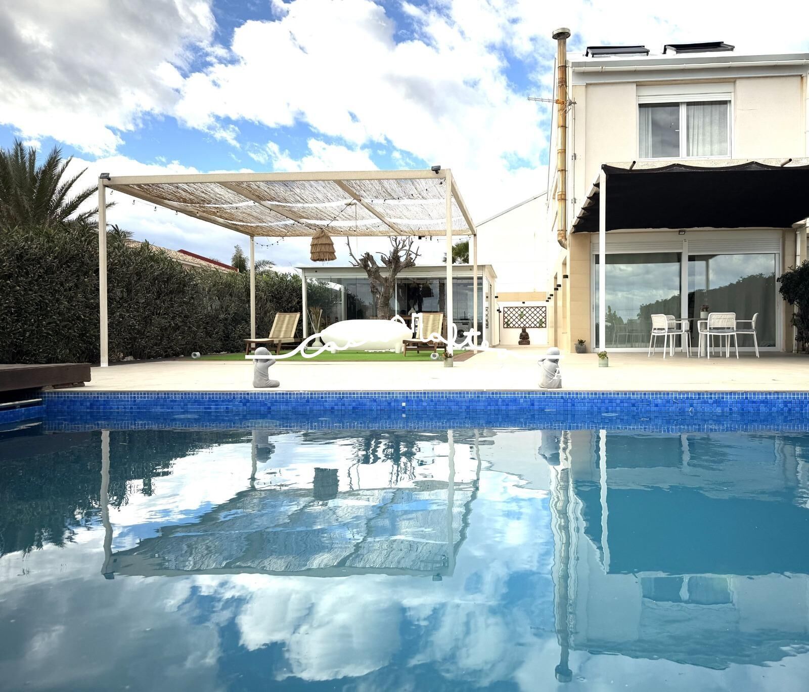 Swimming pool of House or chalet for sale in Cullera  with Air Conditioner, Heating and Private garden