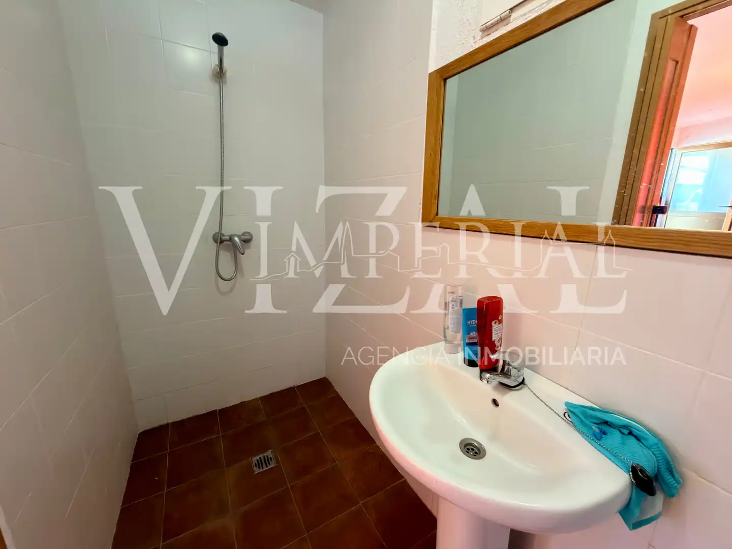 Badezimmer von Haus oder Chalet zum Verkauf in El Viso de San Juan mit Klimaanlage, Heizung und Privatgarten