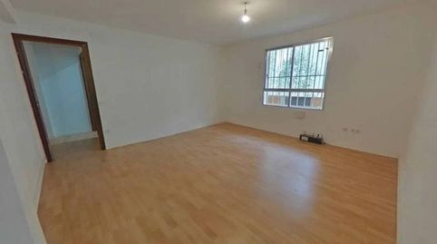 Foto 2 de Piso en venta en Calle Cl Salamanca, Centro, Fuenlabrada