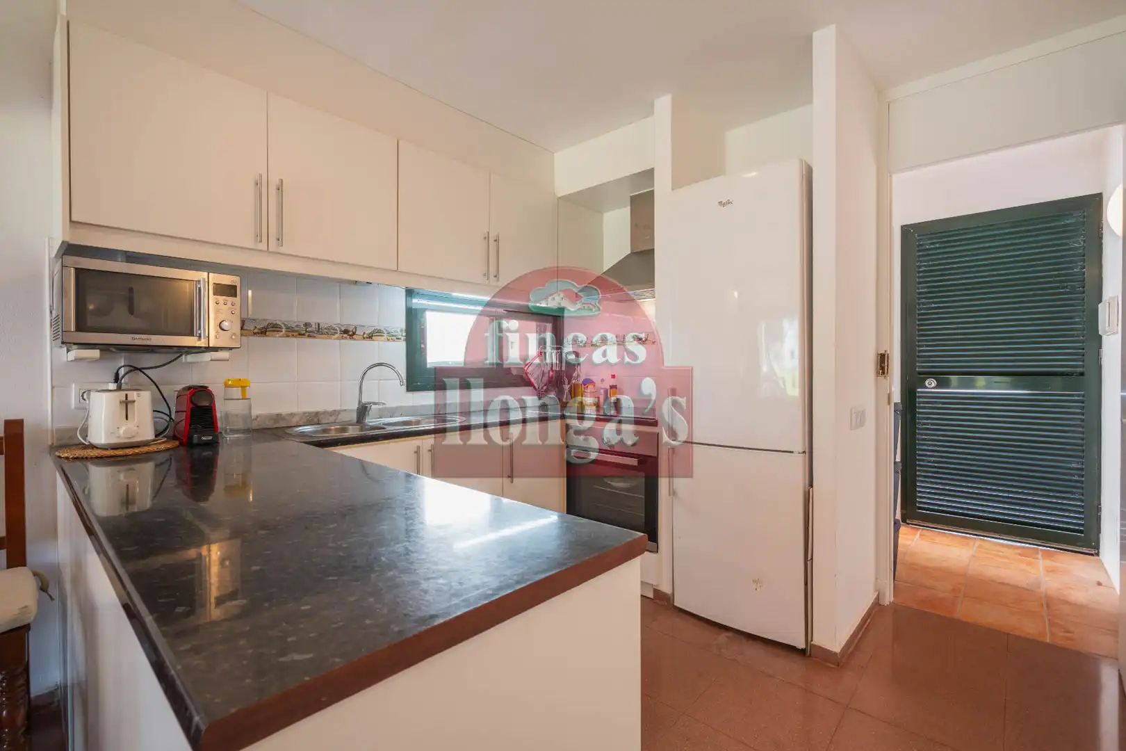 Cuina de Apartament en venda en Ciutadella de Menorca amb Moblat