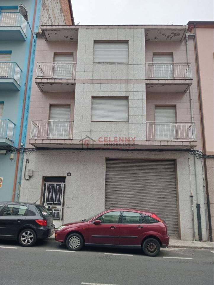 Building for sale in Ventiun