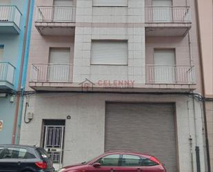 Building for sale in Ventiun