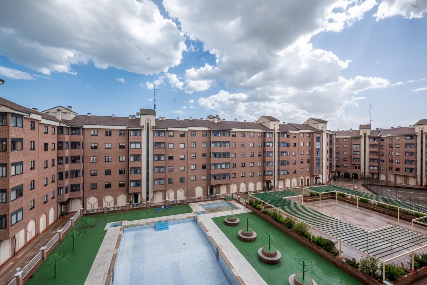 Exterior view of Flat to rent in Ávila Capital  with Furnished