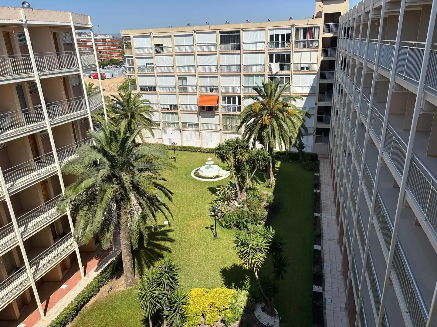 Außenansicht von Wohnung zum Verkauf in Vila-seca mit Terrasse