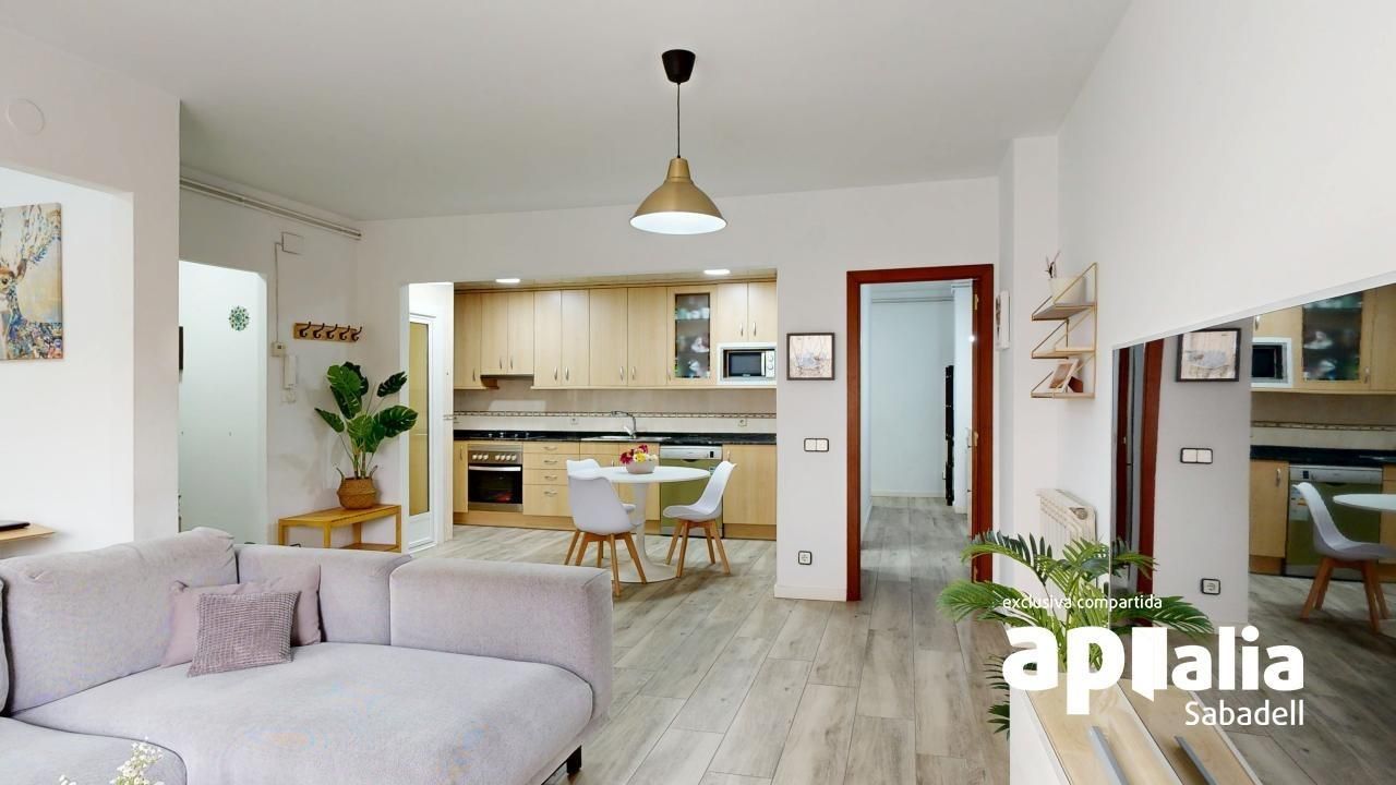 Kitchen of Flat for sale in Barberà del Vallès  with Heating, Terrace and Balcony