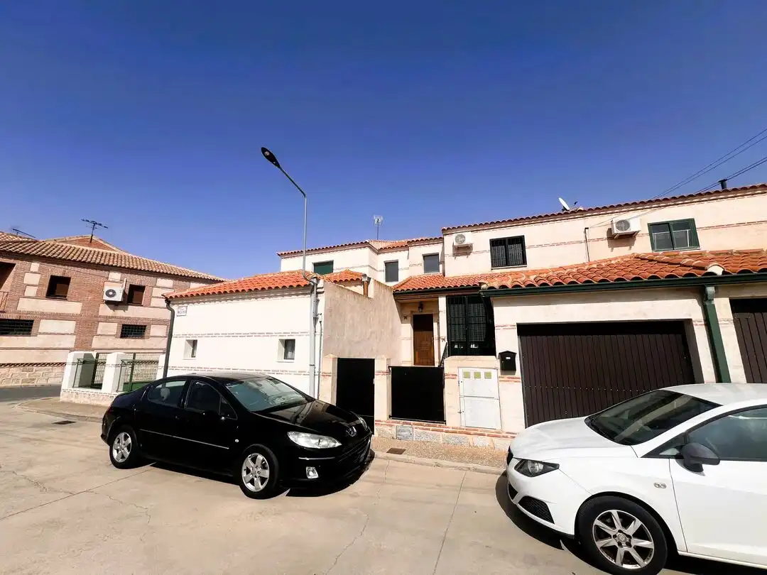 Chalet en venta en Noez