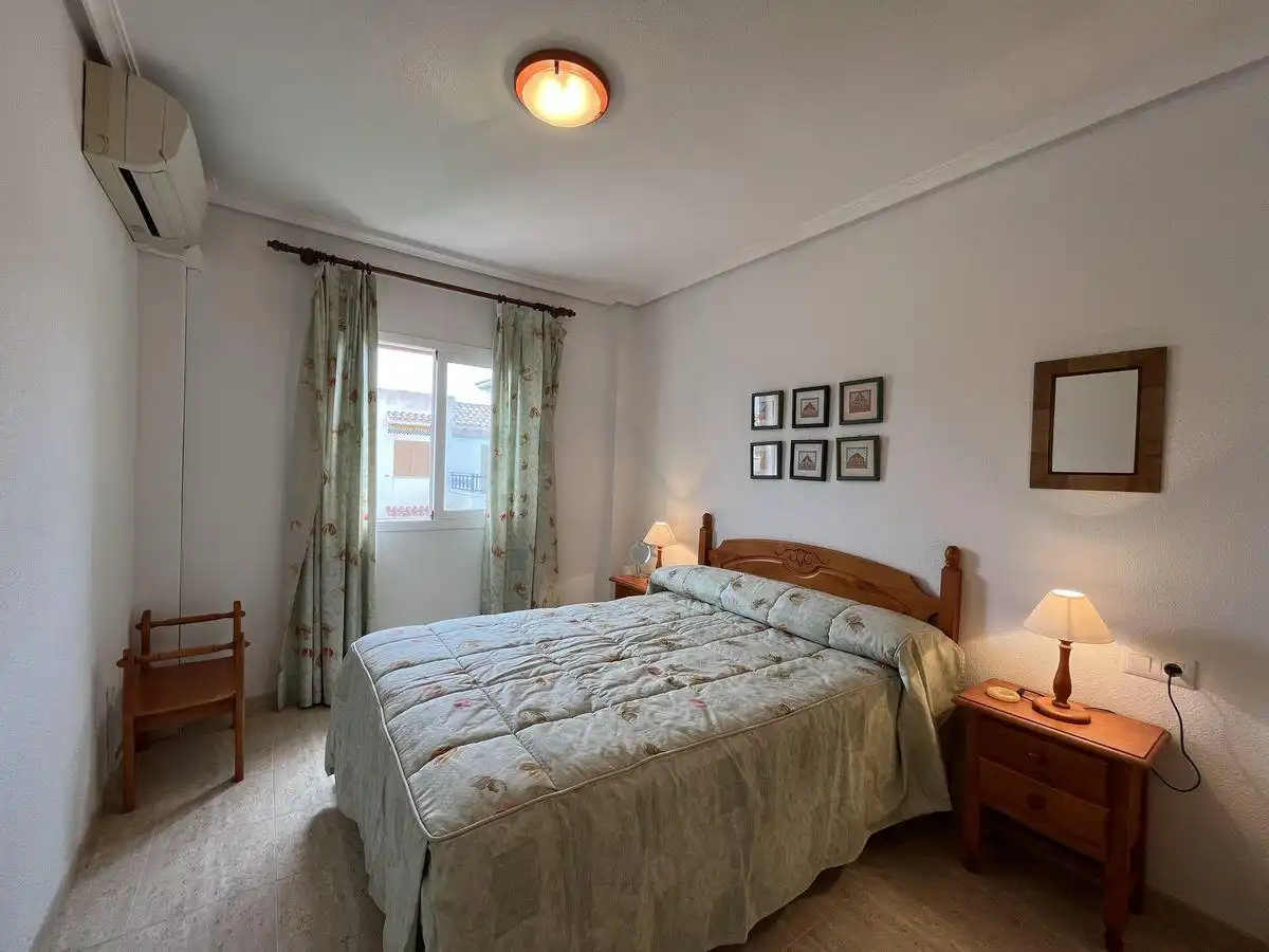 Schlafzimmer von Wohnung zur Miete in Vera mit Klimaanlage, Terrasse und Schwimmbad