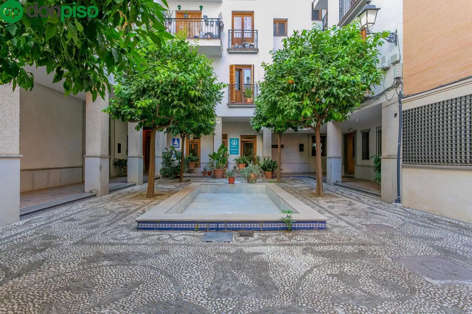 Vista exterior de Trastero en venta en Granada